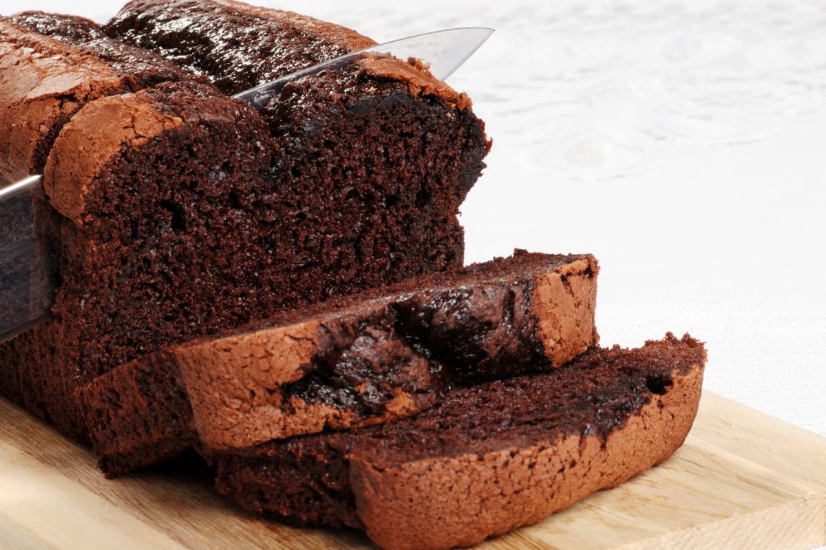 Un cake au chocolat irrésistible : la recette qui va réchauffer vos hivers