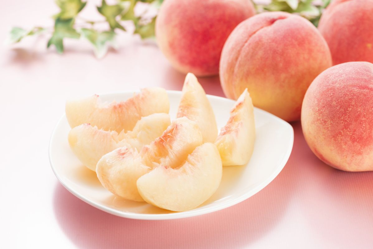 les pêches, ce fruit d'été à savourer sans modération