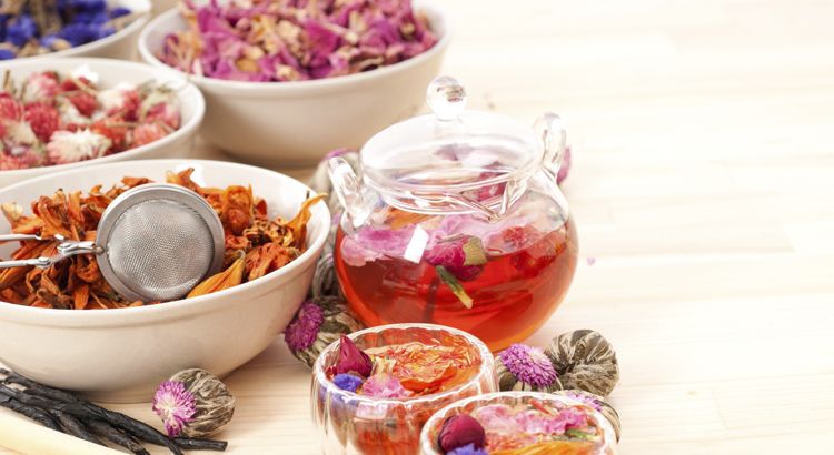 Accords gourmands : harmonie entre thé et mets