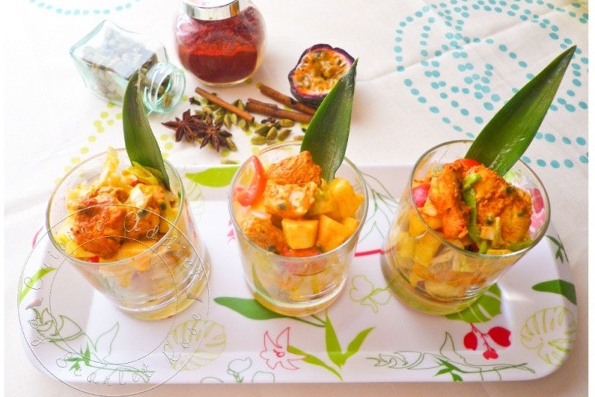 Salade de poulet tandoori à l'ananas frais