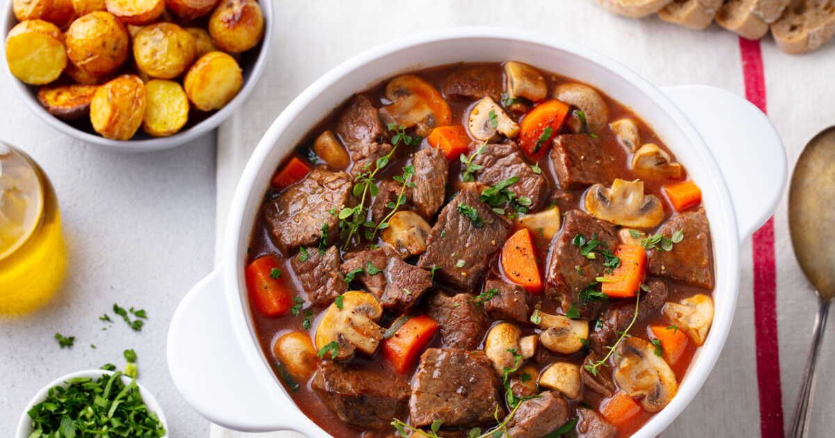 les plats et desserts préférés des français : une enquête révélatrice