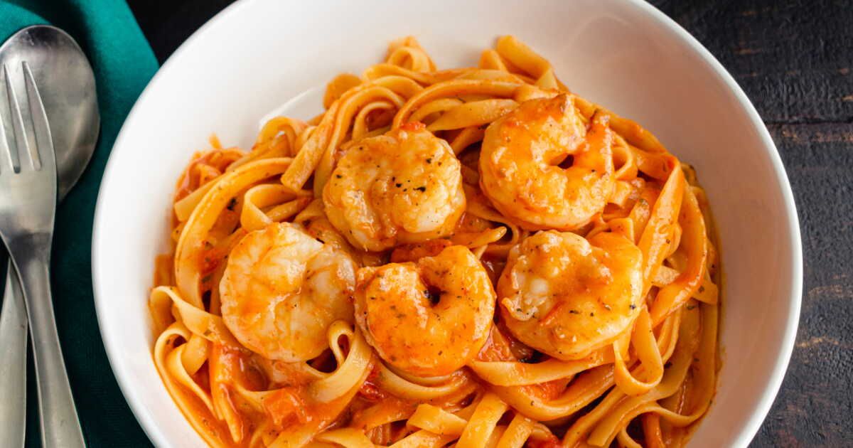 Transformez vos carcasses de crevettes en un délice culinaire