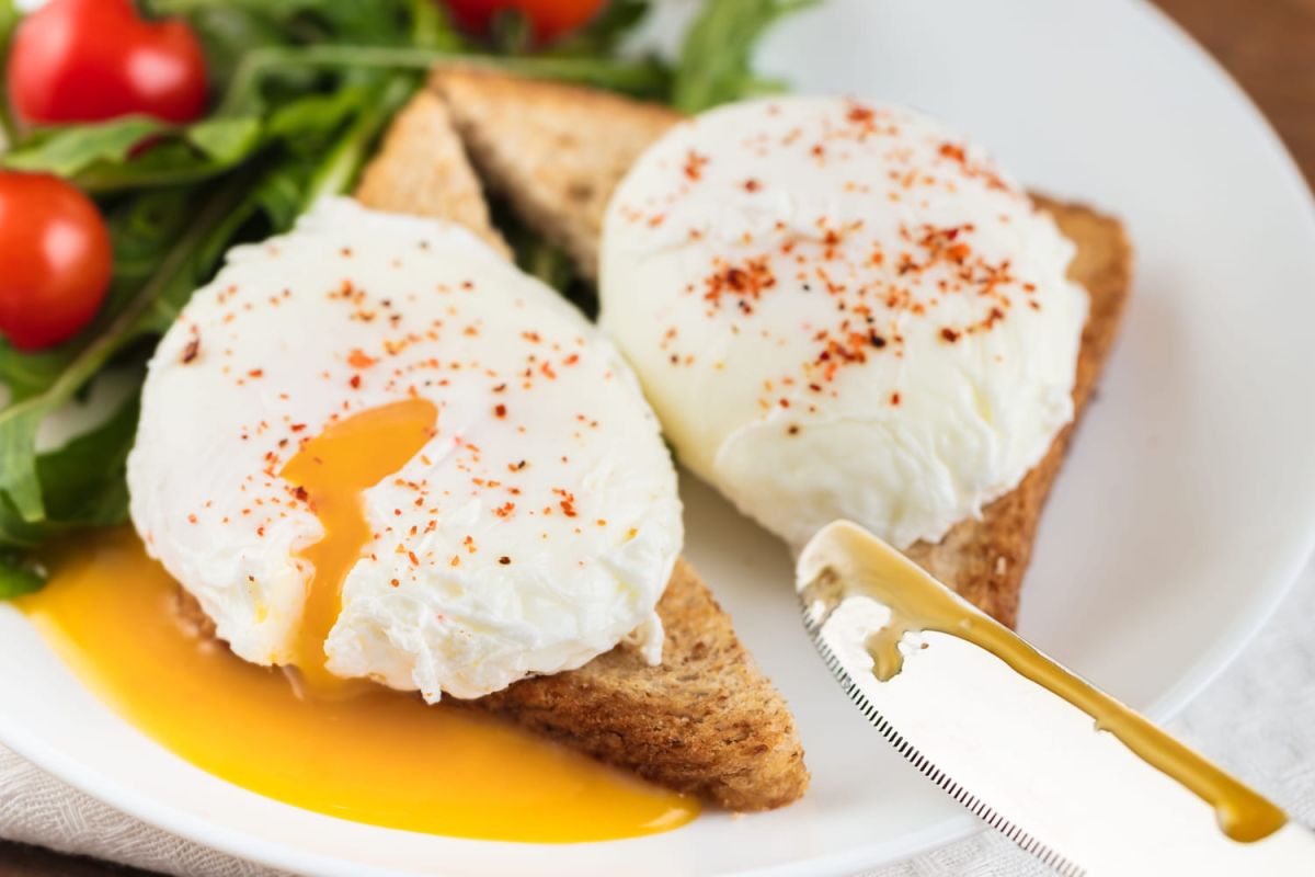 L'ustensile essentiel pour des œufs pochés parfaits sans vinaigre