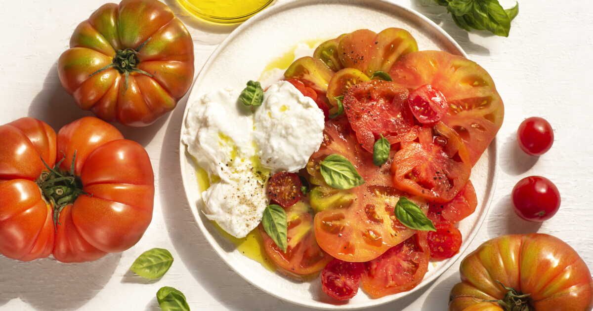 Découvrez la tomate farcie à la burrata, un délice estival à savourer
