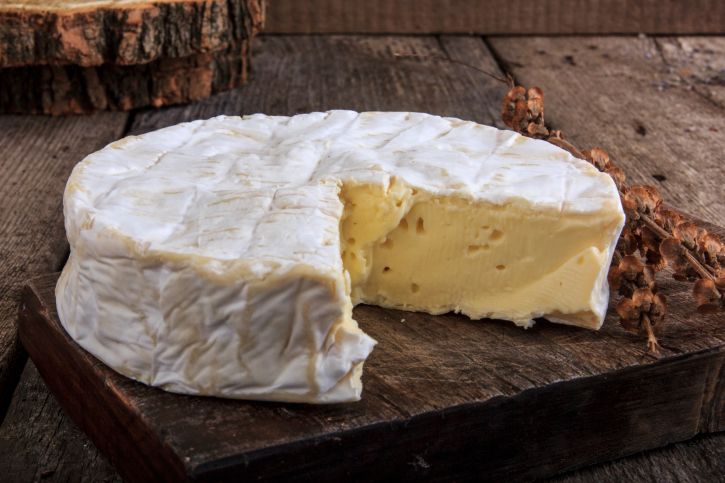 Des camemberts au lait cru rappelés par Auchan en raison de salmonelles