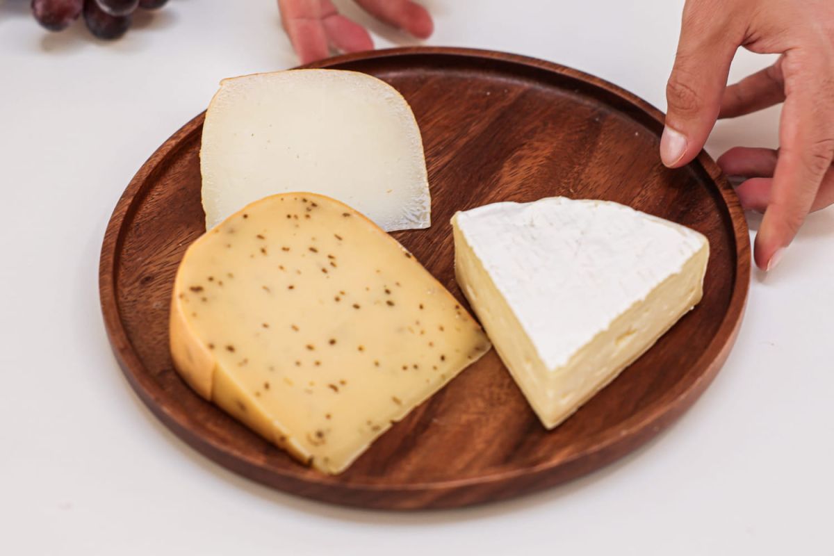 Faut-il vraiment manger les croûtes de fromage ?