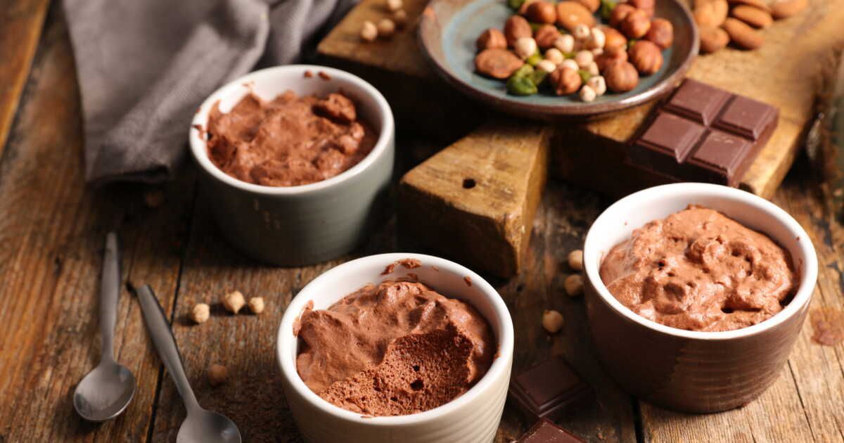 Réalisez une mousse au chocolat parfaite : nos astuces infaillibles