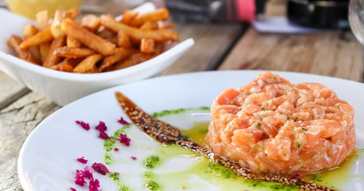 Le tartare de saumon : 39 recettes pour régaler vos papilles