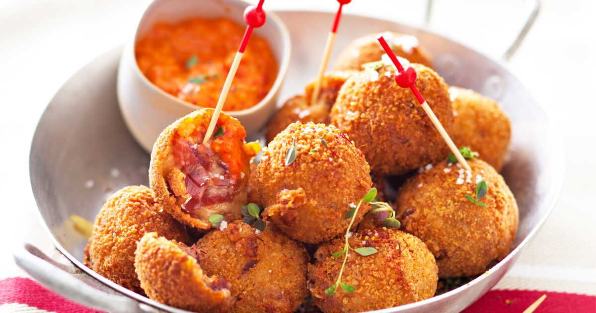 Des croquettes délicieuses : le mariage du jambon cru et du piment d’Espelette