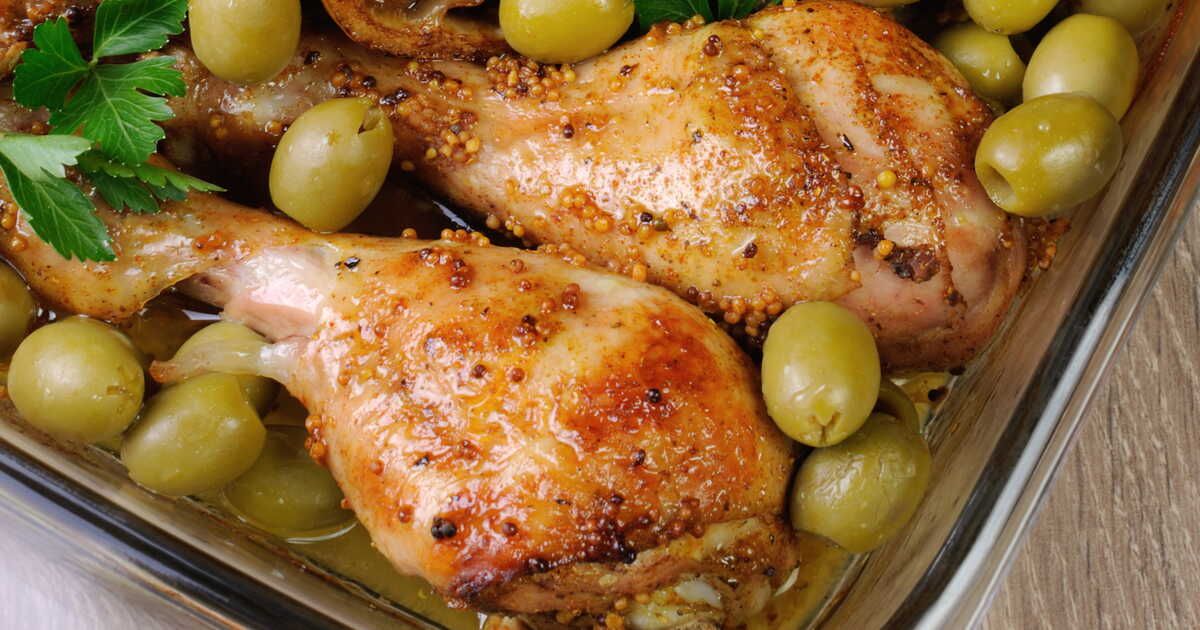 Un poulet aux olives à partager pour des repas conviviaux