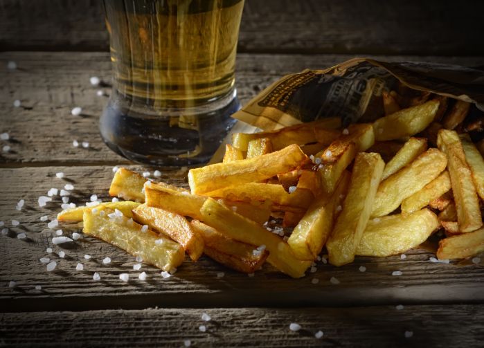 L'alcool et son impact surprenant sur nos choix alimentaires
