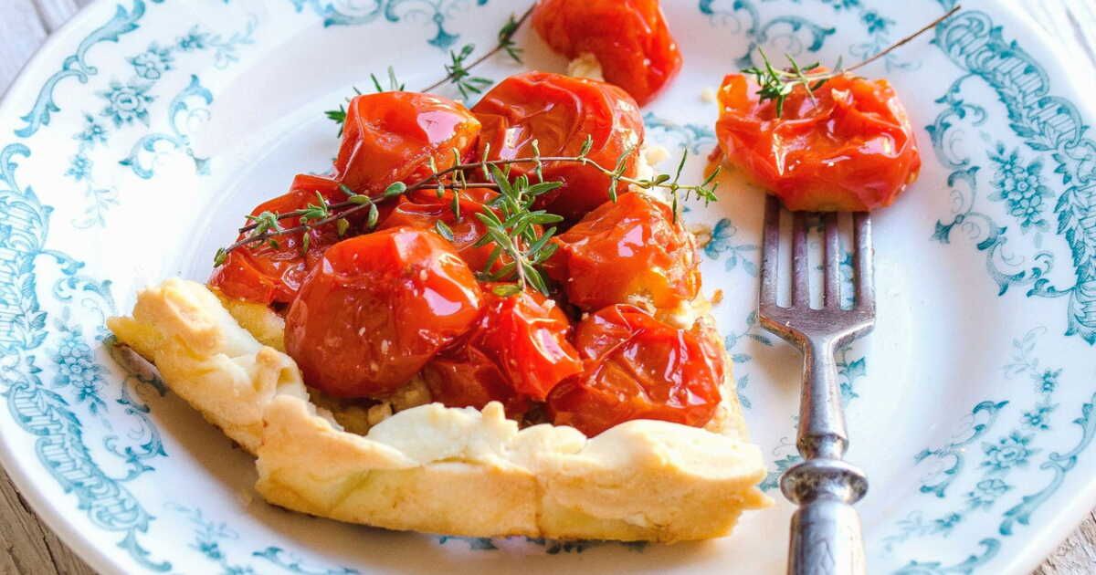 Découvrez la tarte Tatin aux tomates cerises : une recette estivale à ne pas manquer !