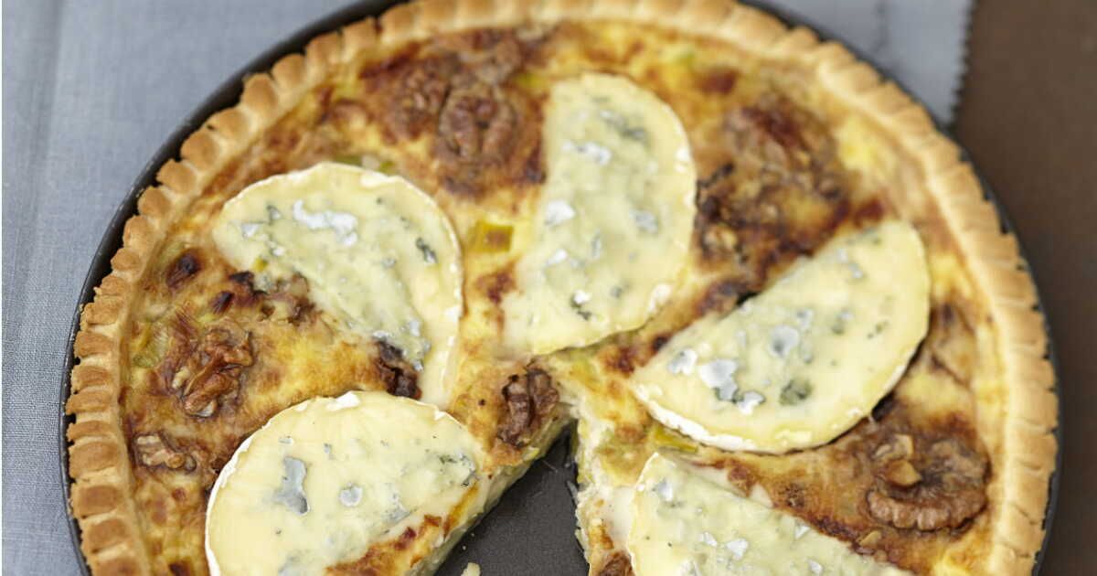 La tarte gourmande au bleu, poireaux et noix qui va séduire vos papilles