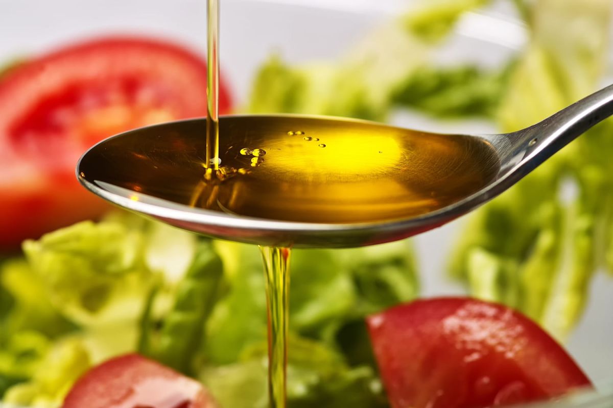 L'huile de colza : la surprise santé pour vos vinaigrettes
