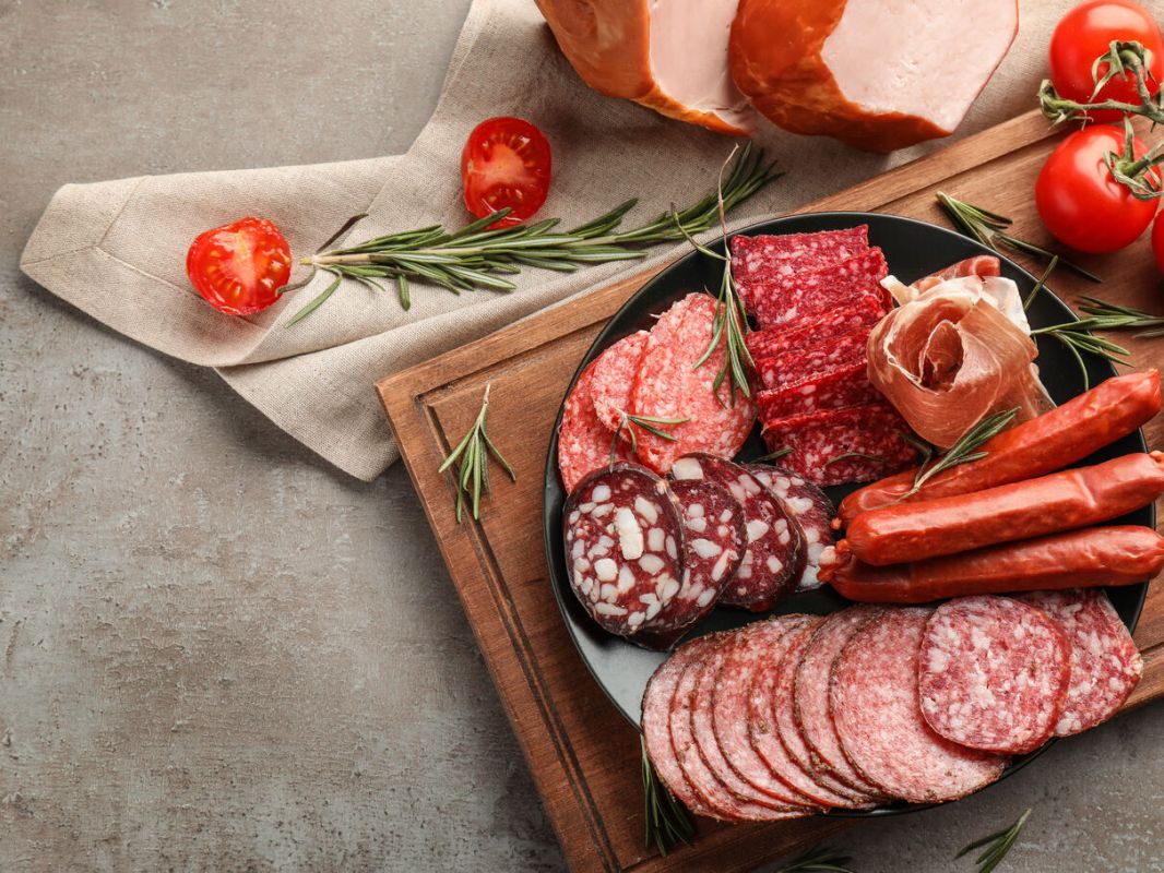 Les charcuteries à éviter pour préserver votre cholestérol